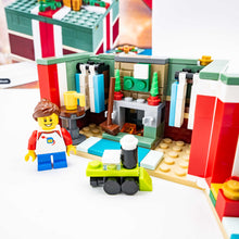 Incarca imaginea in Galerie, LEGO® 40292 ReGenerat: Crăciun - Cadoul de Craciun