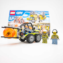 Incarca imaginea in Galerie, LEGO® 60125 ReGenerat: City - Volcano Heavy-lift Helicopter