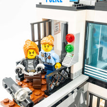 Incarca imaginea in Galerie, LEGO® 60130 ReGenerat: City - Închisoarea de pe insulă