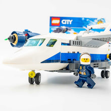 Incarca imaginea in Galerie, LEGO® 60210 ReGenerat: City - Baza poliției aeriene