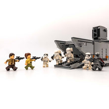 Incarca imaginea in Galerie, LEGO® 75103 ReGenerat: Star Wars™ - First order transporter