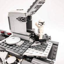 Incarca imaginea in Galerie, LEGO® 75103 ReGenerat: Star Wars™ - First order transporter