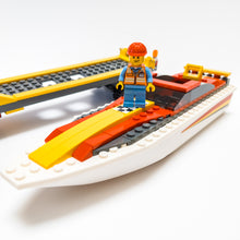 Incarca imaginea in Galerie, LEGO® 4643 ReGenerat eManual RePopulat: City - Transportator barca de viteza