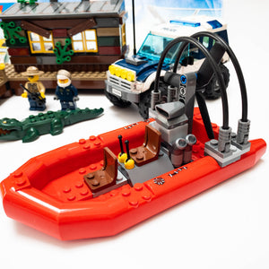 LEGO® 60068 ReGenerat Premium: City - Ascunzișul infractorilor