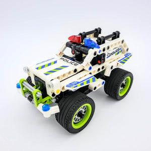 LEGO® 42047 ReGenerat: Technic - Interceptorul poliției (Police interceptor)