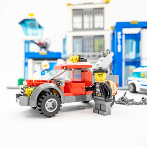 LEGO® 60047 ReGenerat: City - Stația de poliţie