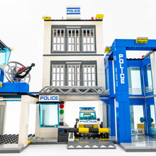Incarca imaginea in Galerie, LEGO® 60047 ReGenerat: City - Stația de poliţie