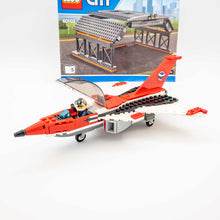 Incarca imaginea in Galerie, LEGO® 60103 ReGenerat: City - Paradă de aviaţie pe aeroport