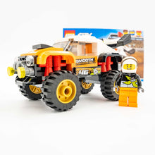Incarca imaginea in Galerie, LEGO® 60146 ReGenerat: City - Camion de cascadorie