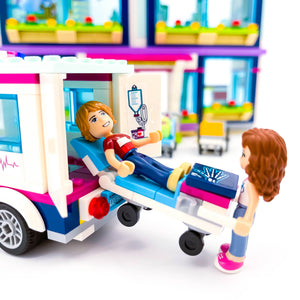 LEGO® 41318 ReGenerat: Friends - Spitalul Din Heartlake