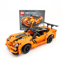 Incarca imaginea in Galerie, LEGO® 42093 ReGenerat: Technic - Chevrolet Corvette ZR1