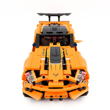 Incarca imaginea in Galerie, LEGO® 42093 ReGenerat: Technic - Chevrolet Corvette ZR1