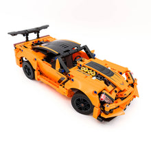 Incarca imaginea in Galerie, LEGO® 42093 ReGenerat: Technic - Chevrolet Corvette ZR1