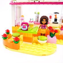 Incarca imaginea in Galerie, LEGO® 41035 ReGenerat Premium: Friends - Barul cu sucuri din Heartlake