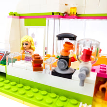 Incarca imaginea in Galerie, LEGO® 41035 ReGenerat Premium: Friends - Barul cu sucuri din Heartlake