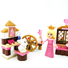 Incarca imaginea in Galerie, LEGO® 41060 ReGenerat Colectie: Disney™ - Dormitorul regal al Frumoasei Adormite