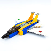 Incarca imaginea in Galerie, LEGO® 31042 ReGenerat Premium: Creator - Super Soarer