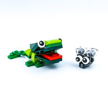 Incarca imaginea in Galerie, LEGO® 31031 ReGenerat Premium: Creator - Animale din pădurea tropicală