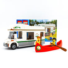 Incarca imaginea in Galerie, LEGO® 60057 ReGenerat Premium: City - Rulotă de camping