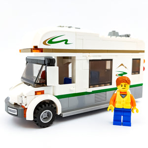 LEGO® 60057 ReGenerat Premium: City - Rulotă de camping