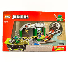 Incarca imaginea in Galerie, LEGO® 10669 ReGenerat Colecție: Juniors - Adăpostul țestoaselor