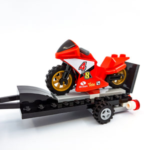 LEGO® 60084 ReGenerat: City - Transportor de motociclete de curse