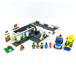 LEGO® 60132 ReGenerat Colecție: City - Service auto