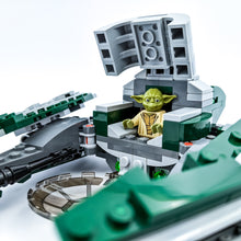 Incarca imaginea in Galerie, LEGO® 75168 ReGenerat Premium: Star Wars™ - Yoda&#39;s Jedi Starfighter