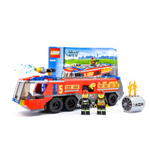 Incarca imaginea in Galerie, LEGO® 60061 ReGenerat Colecție: City - Camionul de pompieri al aeroportului