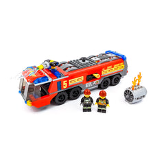 Incarca imaginea in Galerie, LEGO® 60061 ReGenerat Colecție: City - Camionul de pompieri al aeroportului