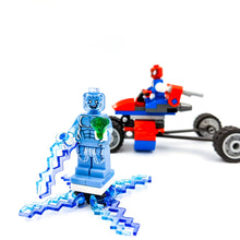 Incarca imaginea in Galerie, LEGO® 76014 ReGenerat Premium: Super Heroes - Mototriciclu-Paianjen contra Electro