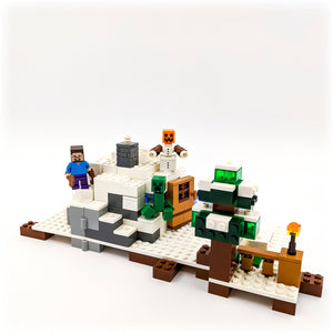 LEGO® 21120 ReGenerat Premium: Minecraft - Ascunzișul din zăpadă