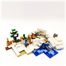 Incarca imaginea in Galerie, LEGO® 21120 ReGenerat Premium: Minecraft - Ascunzișul din zăpadă