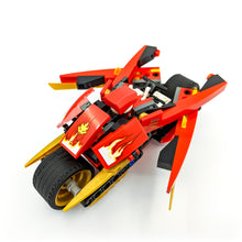 Incarca imaginea in Galerie, LEGO® 9441 ReGenerat: Ninjago™ - Bicicleta lui Kai