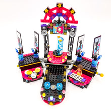 Incarca imaginea in Galerie, LEGO® 41105 ReGenerat: Friends - Scena de spectacol a vedetei pop