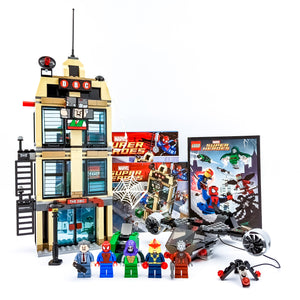 LEGO® 76005 ReGenerat: Super Heroes - Spider-Man Daily Bugle Showdown
