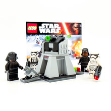 Incarca imaginea in Galerie, LEGO® 75132 ReGenerat: Star Wars™ - First Order Battle Pack