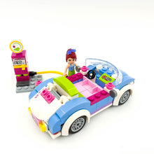 Incarca imaginea in Galerie, LEGO® 41091 ReGenerat: Friends - Roadsterul Miei
