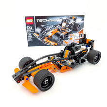 Incarca imaginea in Galerie, LEGO® 42026 ReGenerat: Technic - Maşină neagră de curse