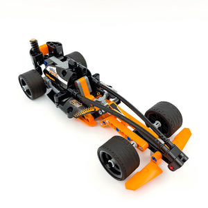 LEGO® 42026 ReGenerat: Technic - Maşină neagră de curse