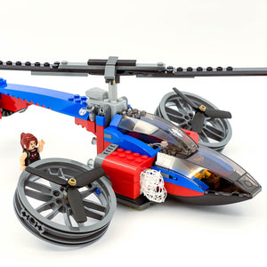 LEGO® 76016 ReGenerat: Super Heroes - Salvarea cu Elicopterul Omului Paianjen