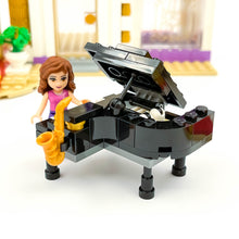 Incarca imaginea in Galerie, LEGO® 41101 ReGenerat: Friends - Grand Hotel Heartlake