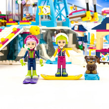 Incarca imaginea in Galerie, LEGO® 41324 ReGenerat: Friends - Schiliftul Stațiunii De Iarnă