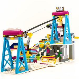 LEGO® 41324 ReGenerat: Friends - Schiliftul Stațiunii De Iarnă