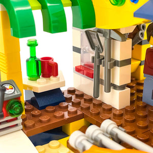 LEGO® 31064 ReGenerat: Creator - Aventuri pe Insulă
