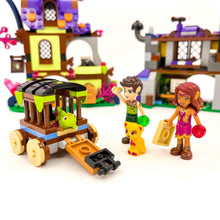 Incarca imaginea in Galerie, LEGO® 41185 ReGenerat: Elves - Salvarea magică din satul spiridușilor