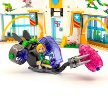 Incarca imaginea in Galerie, LEGO® 41232 ReGenerat: Super Heroes - Liceul super eroilor