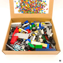 Incarca imaginea in Galerie, Cutie cu supliment creativ din piese Lego® vărsate