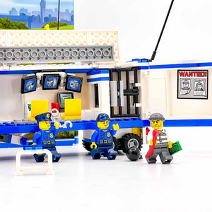 LEGO® 60044 ReGenerat: City - Unitatea mobilă de poliţie