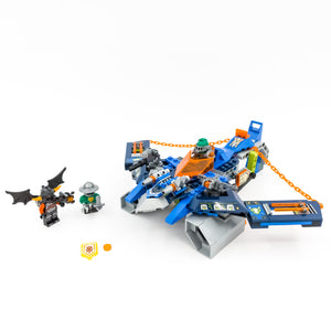 LEGO® 70320 ReGenerat eManual: NEXO KNIGHTS™ - Nava Aero Striker V2 a lui Aaron